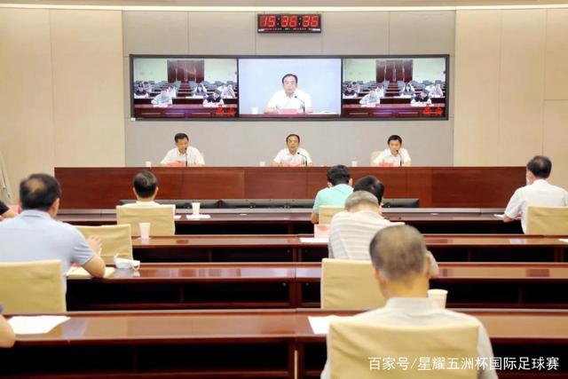 19岁埃斯帕特确定巴萨一线队席位