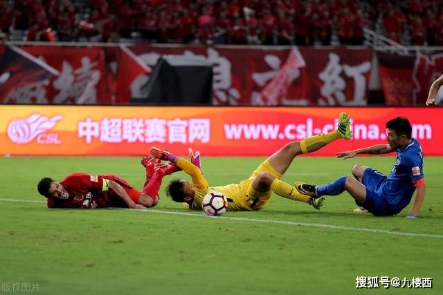 U18亚洲杯：我队进攻刻板 难以制造空位